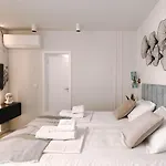 Mira Mare Luxury By Aktis Nyaraló