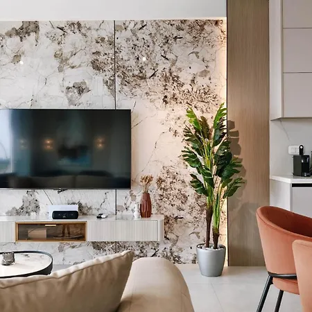Mira Mare Luxury By Aktis * Néa Szkióni